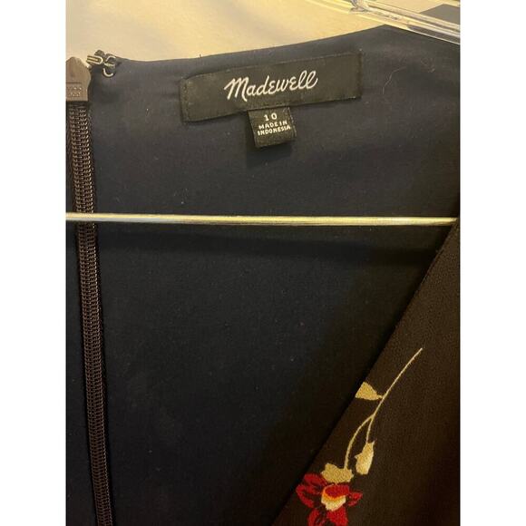 Madewell Tulip-Sleeve Maxi Dress in Sweet Blossoms - Picture 6 of 12